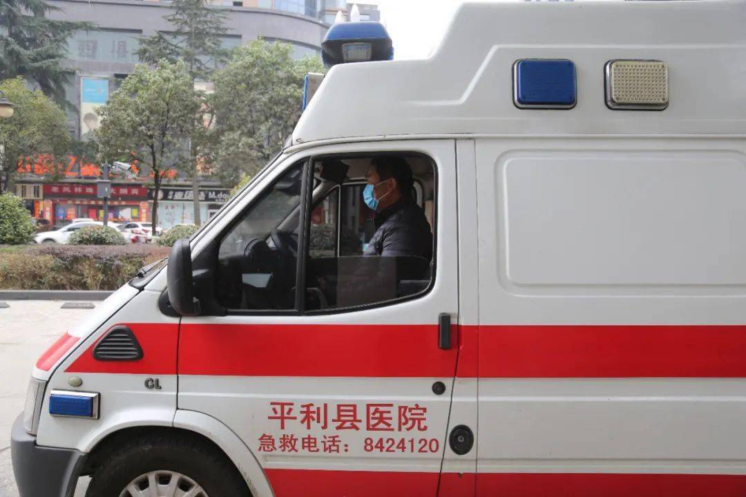 急救车司机 5073a8cfe82840259c260dc0e4879321.jpeg