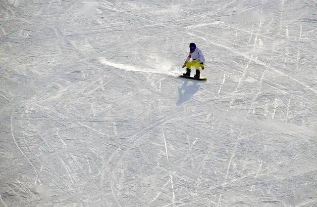 【组图】榆中滑雪场里欢乐多