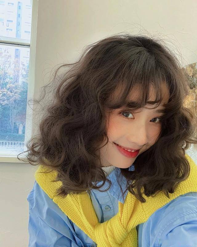 头发细软少发型怎么办?选这15款就对了,让你又美又洋气