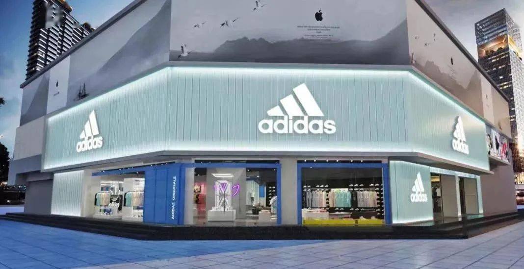 「辞旧迎新」adidas成都春熙路东段城市旗舰店回来啦