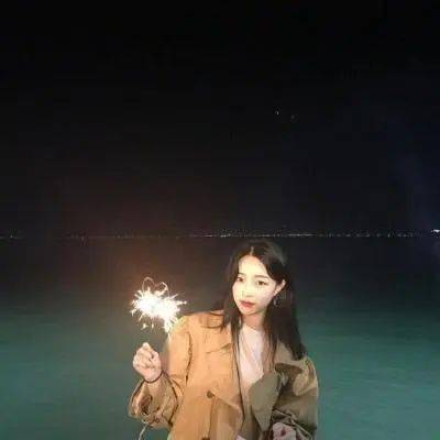 微信剪影侧面情侣头像丨万千人,唯你让我一眼就沦陷