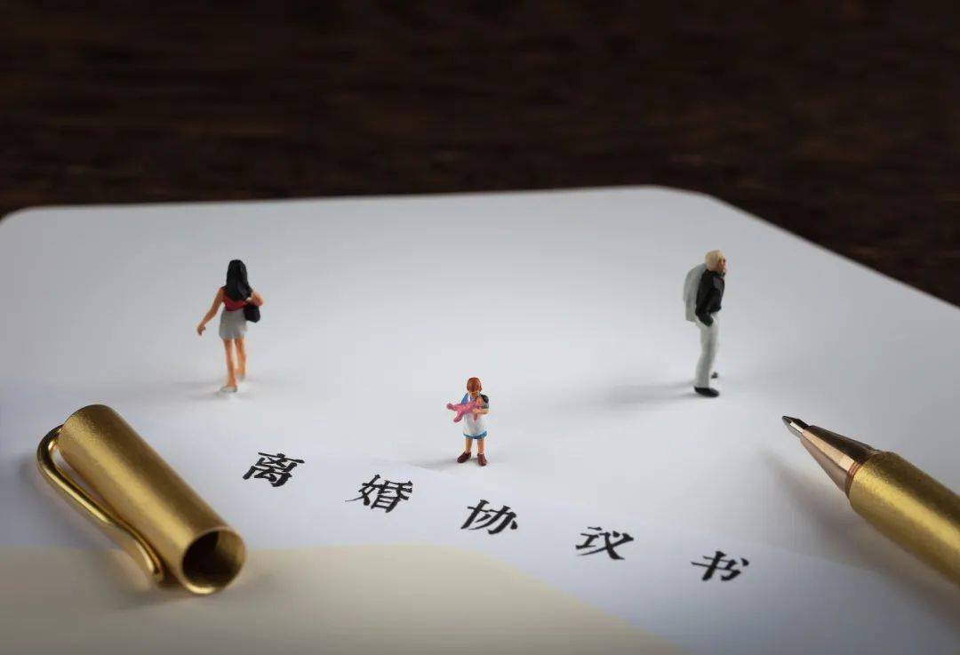 在广州想离婚也排不上队?真相来了!