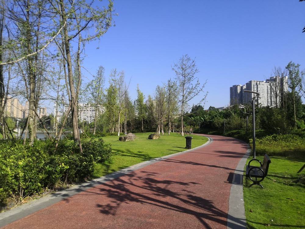 温江区公平街道"花想江安" 荣膺2020成都公园城市场景营造优秀案例