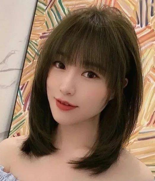 既减龄又显年轻,清纯的"初恋头"_刘海