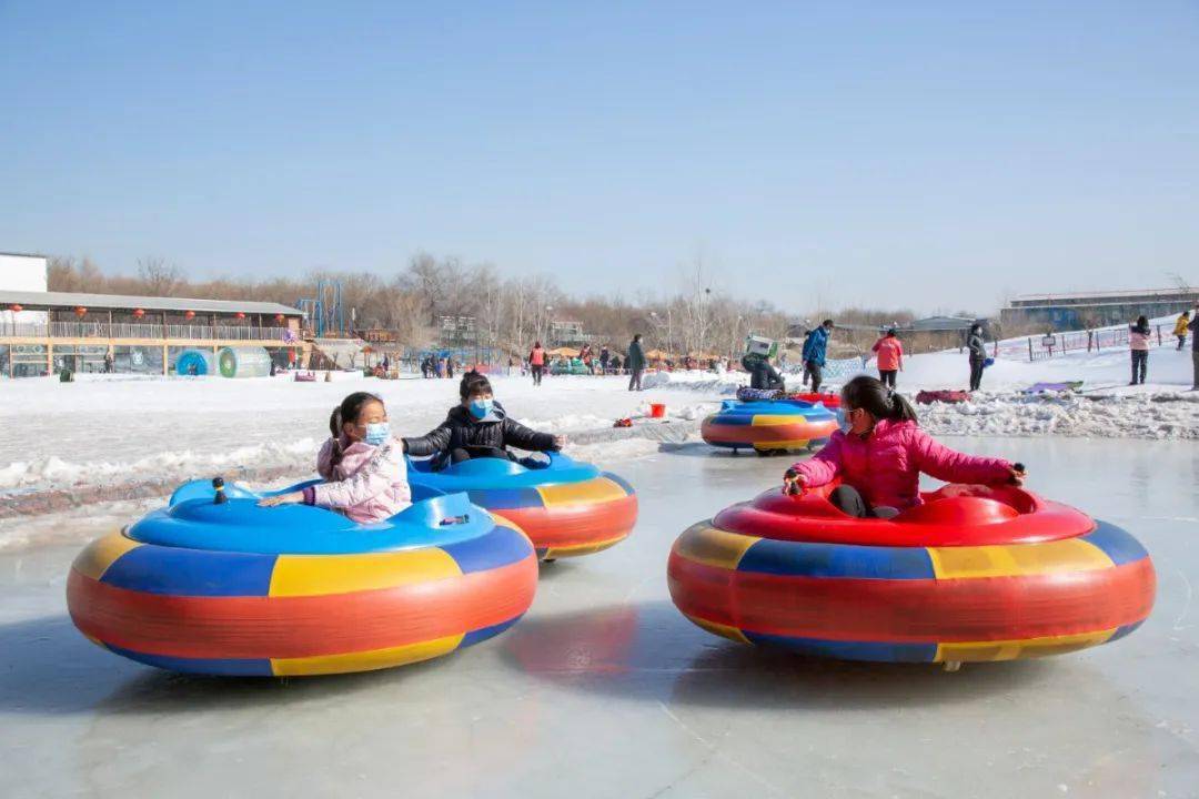 在怀过大年送票了酷炫鹿世界冰雪嘉年华免费请你耍