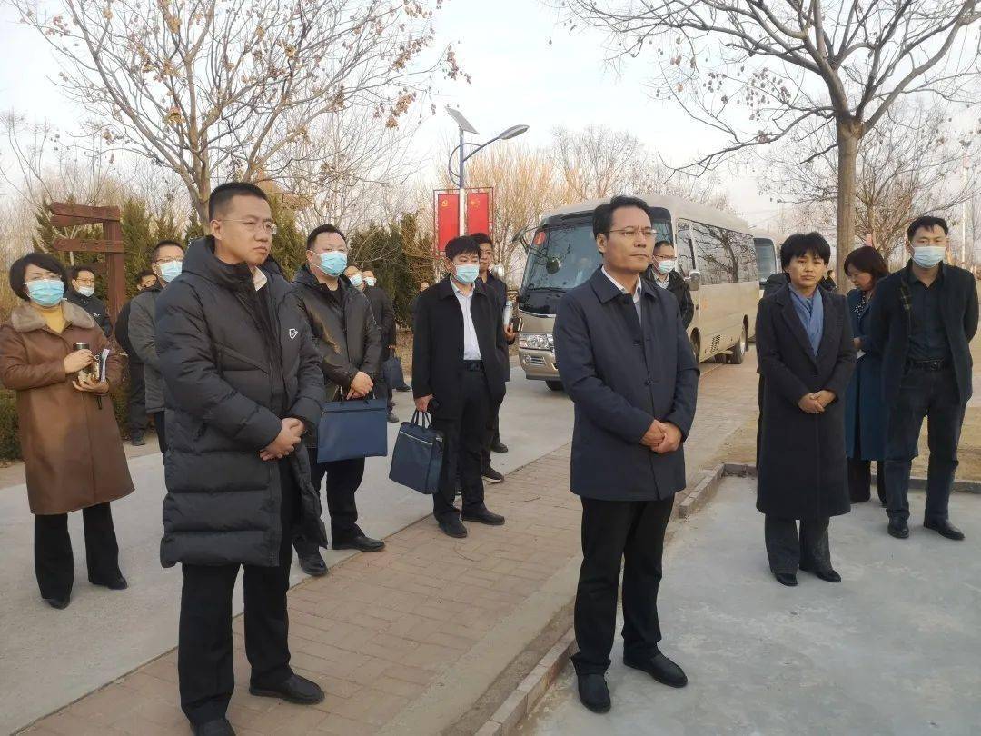 2月7日下午,市委副书记,市长苏兰武带领全市美丽乡村建设工作现场推进