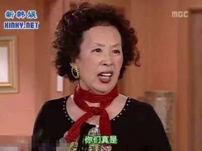 过年了,千万别逼你妈去烫头,哈哈哈哈哈哈哈哈哈哈!