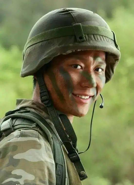 "三无产品"《士兵突击》为什么这么经典,这篇文章告诉