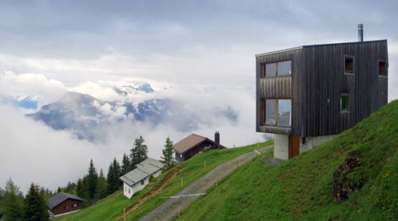 谁不想住在瑞士山顶的小木屋里呢