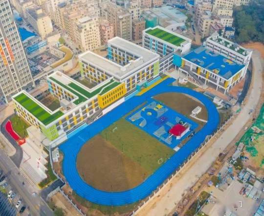 东莞虎门博涌小学新校昨正式投用,迎来首批15个教学班