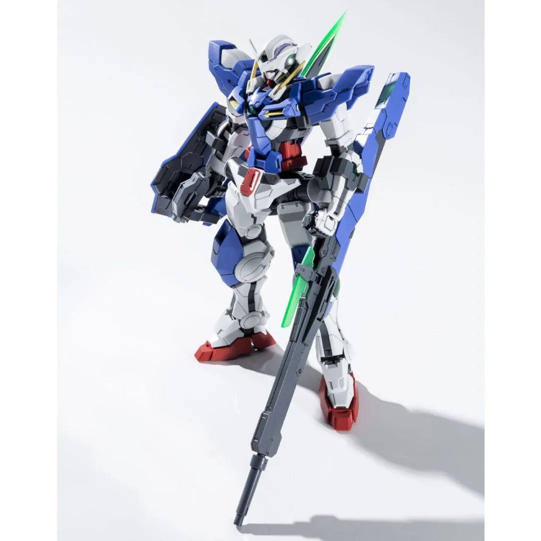 新品:网限 mg 1/100 能天使高达 r3