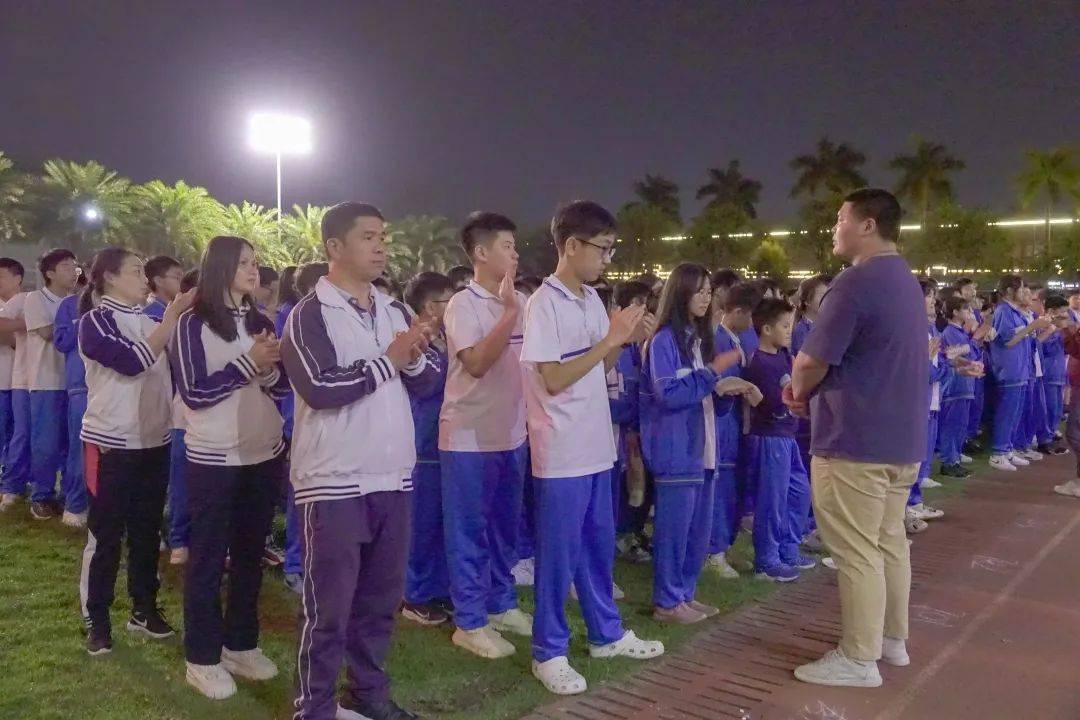 警钟长鸣 | 东江广雅开展学生宿舍夜间应急疏散演练