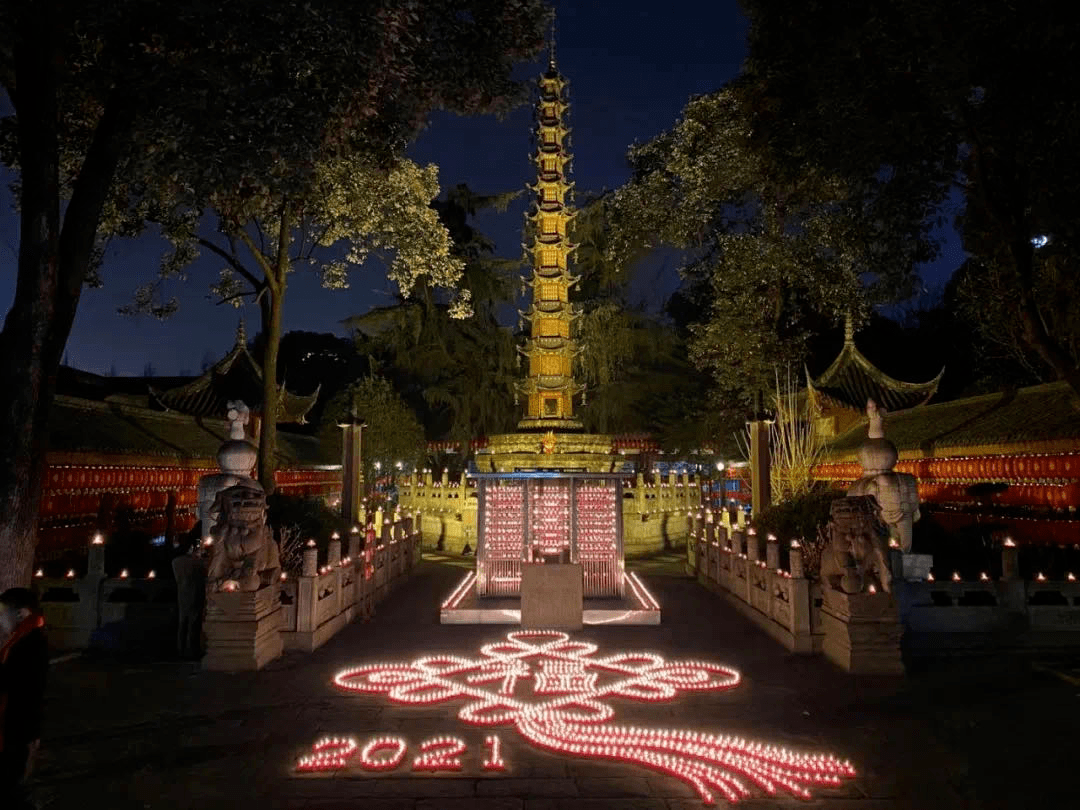 昨日起,成都大慈寺,文殊院,宝光寺.恢复开放