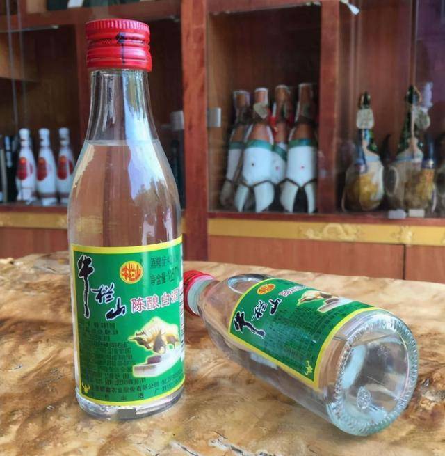 超市里这4种便宜白酒,因为价格低无人问津,却是真正的纯粮好酒