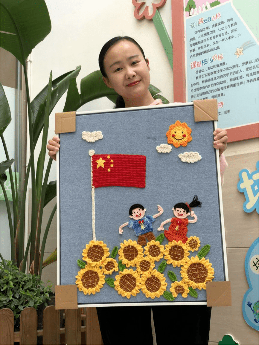 《肖像画》手绘画作品-厦门市大同小学 刘丽《鼓浪屿》戳绣作品-厦门