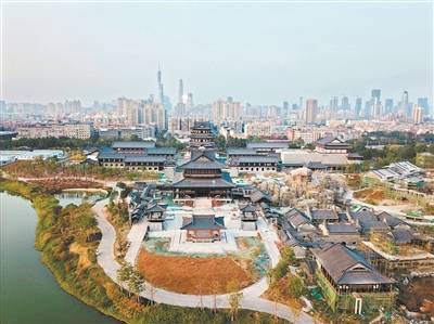 广州公共文化服务建设专题新闻发布会召开 2025年广州图书馆达350个