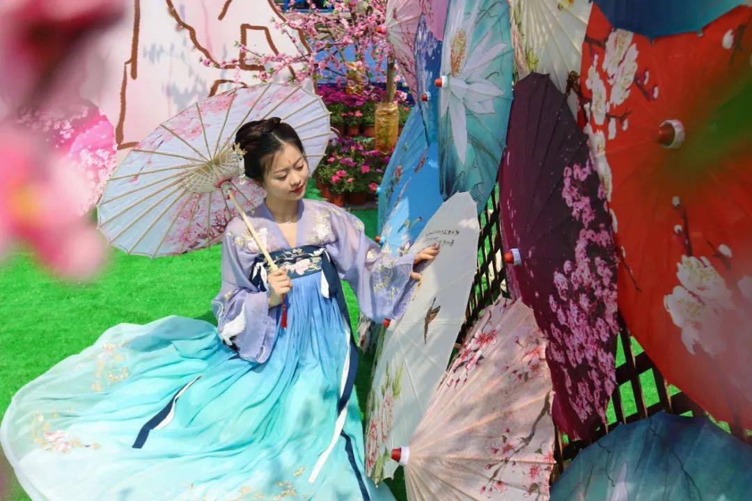 国风华服节这个四月我在欢乐谷等你一起寻梦云间