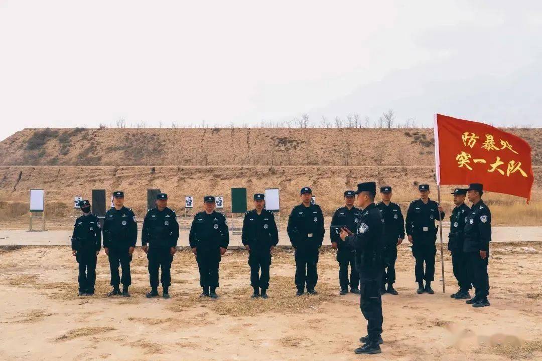 大练兵帅实拍银川特警射击训练