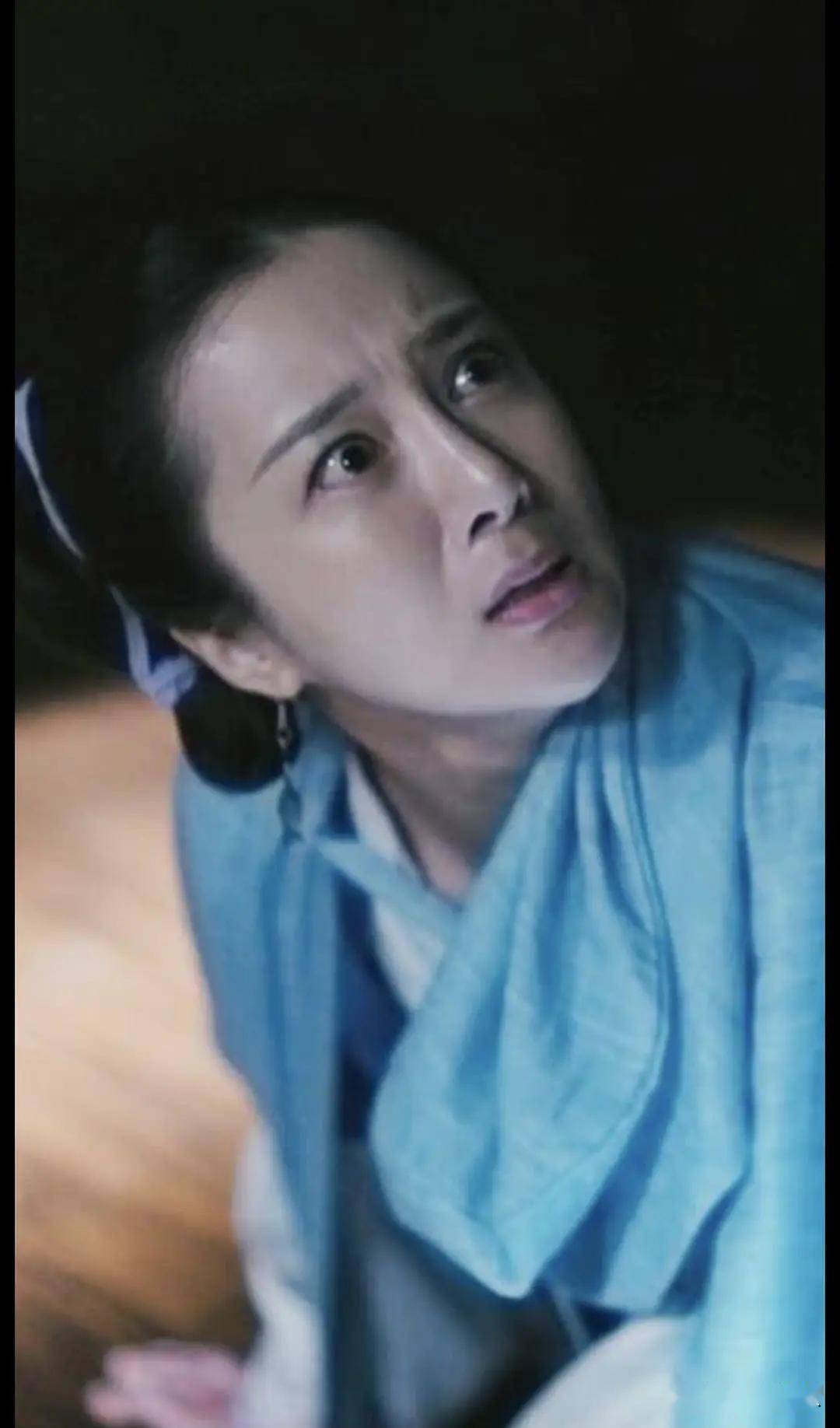 《司藤》白英李依晓因整容备受争议,原装脸模样被扒,神似傅首尔