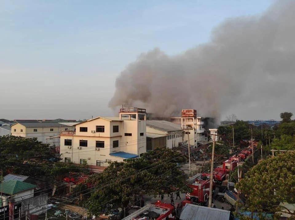 当地时间4月7日上午,缅甸仰光瑞德贡金塔路和泽瓦卡路发生爆炸,莱达雅