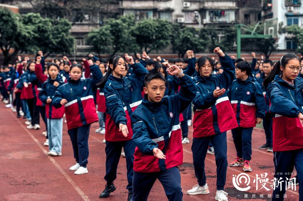 习武还是育德这所中学将拳法秘籍编成教材