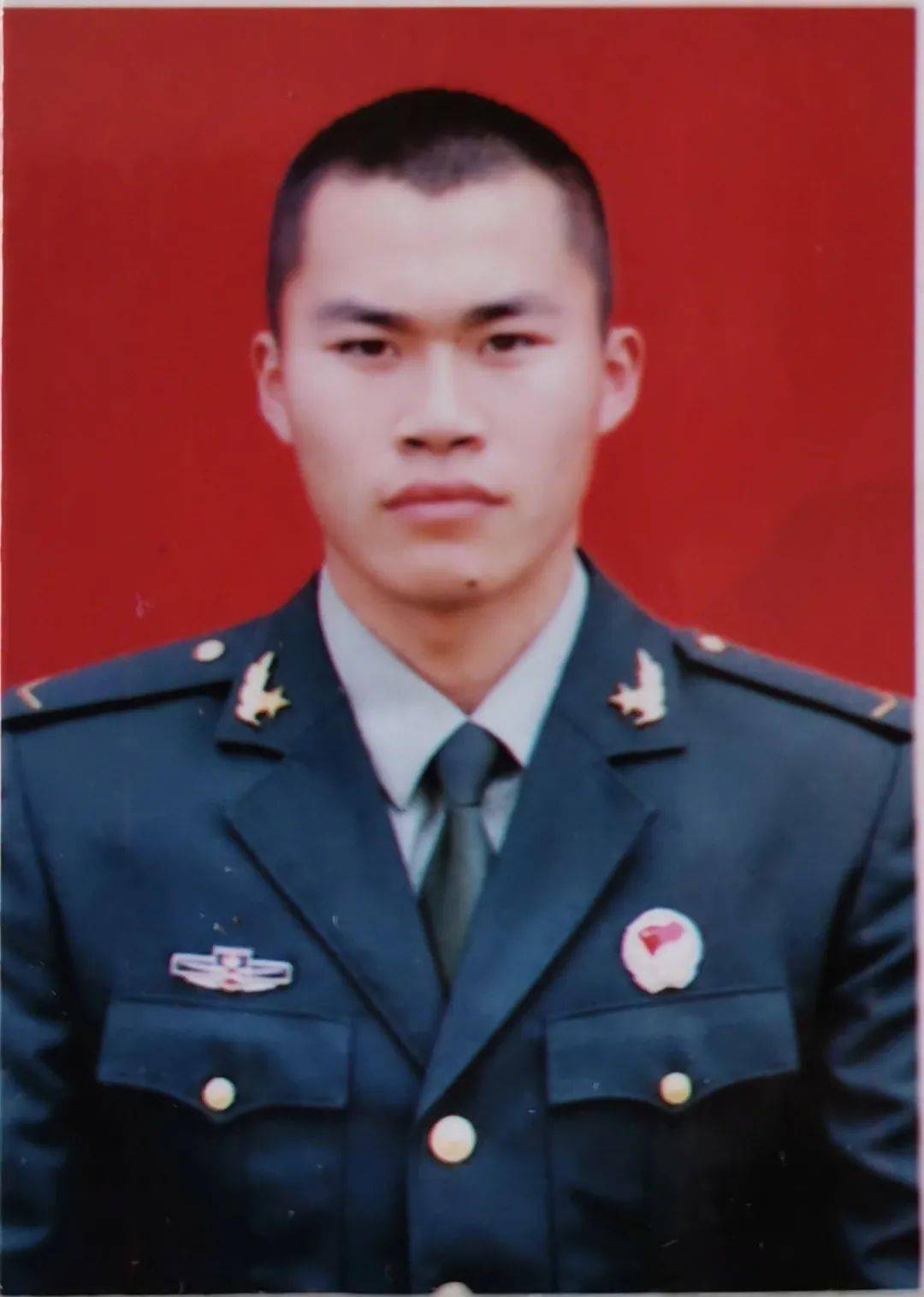 王 帅( 见义勇为 ) 中国人民解放军75738部队士官长