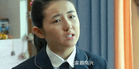 岩井俊二的电影《你好,之华》,她在里面饰演少女之华,尽管和周迅