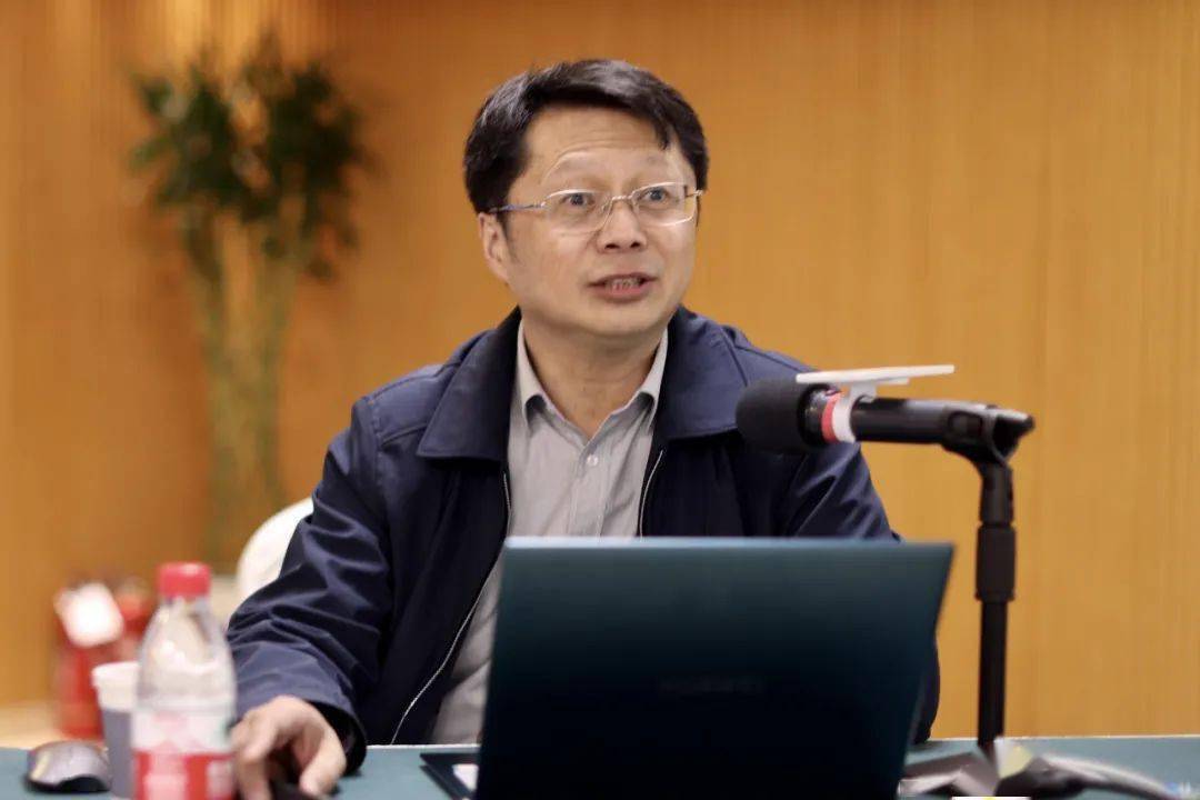 科技部人才中心副主任陈宝明授课
