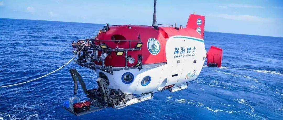 中国科学技术大学与深海所共同研制的我国首套深海核辐射探测仪(czt