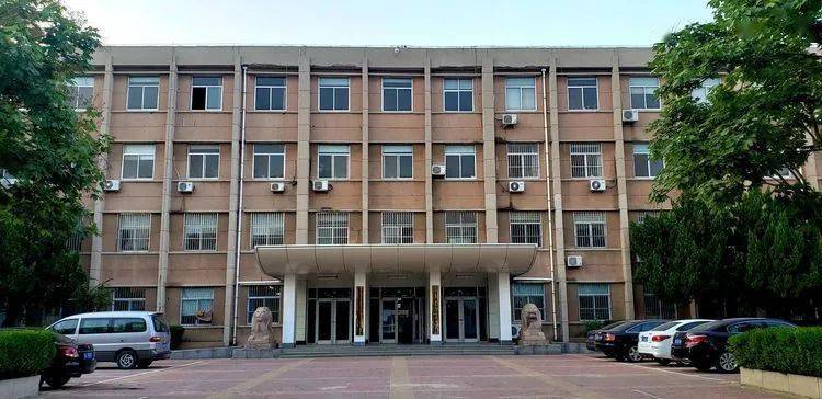 中国石油大学印兴耀教授:难忘的石油大学东营校园