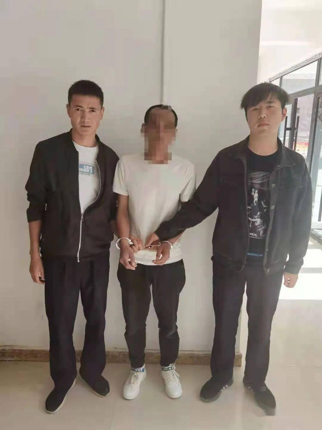 东乡公安成功抓获一名外省上网逃犯_马某某