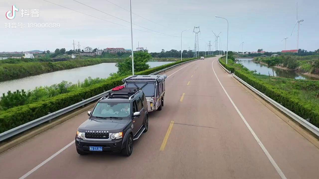 澳洲越野拖挂越野拖挂房车uev490路虎发现4运气不行的时候咱试试勇气