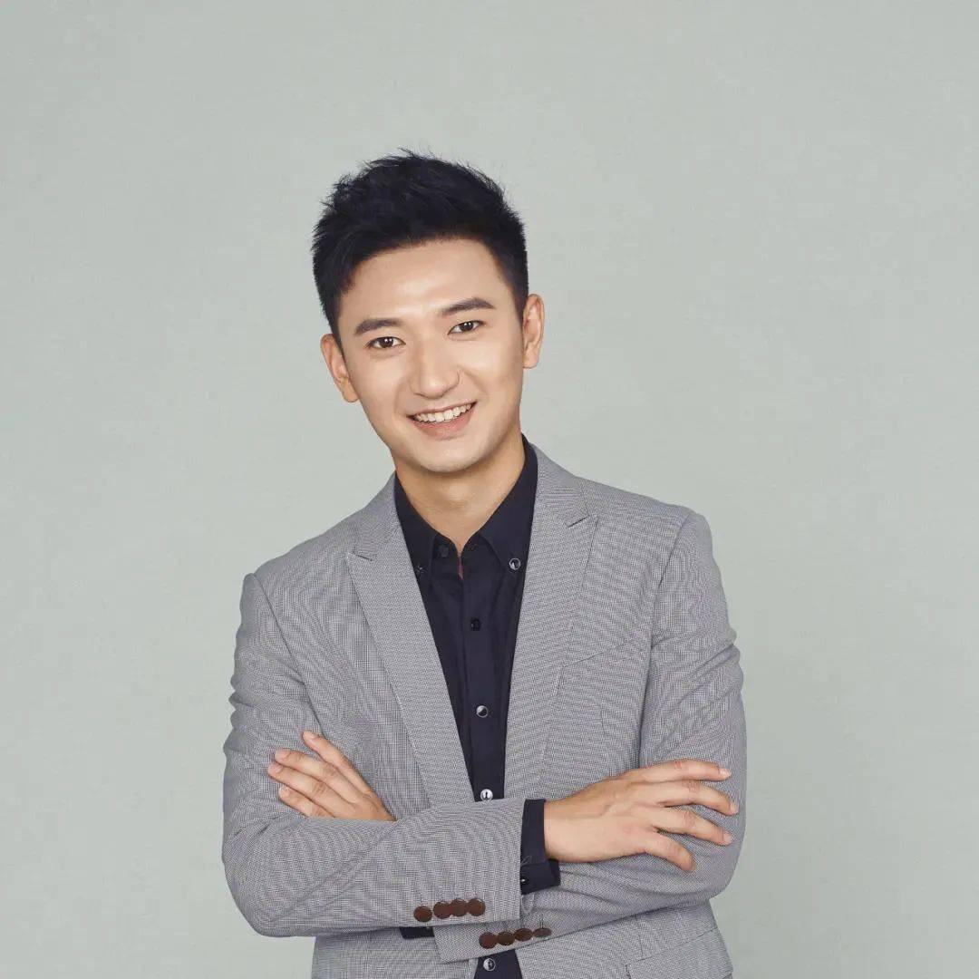 fm96.8主持人,杭州fm96.8主持人 8重庆之声《968晚高峰》主持人,中国传媒大学优秀毕业生,齐越朗诵艺术