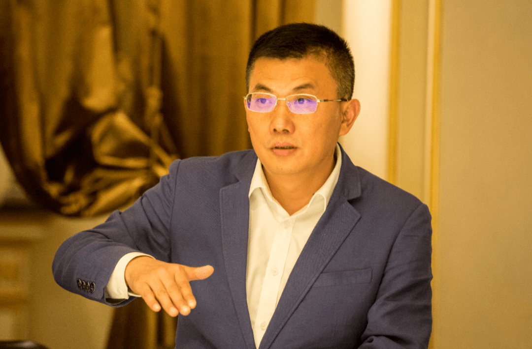 钱帅亿高高科总经理"总裁读书会|总裁塾北京宴"将持续邀请《总裁读书