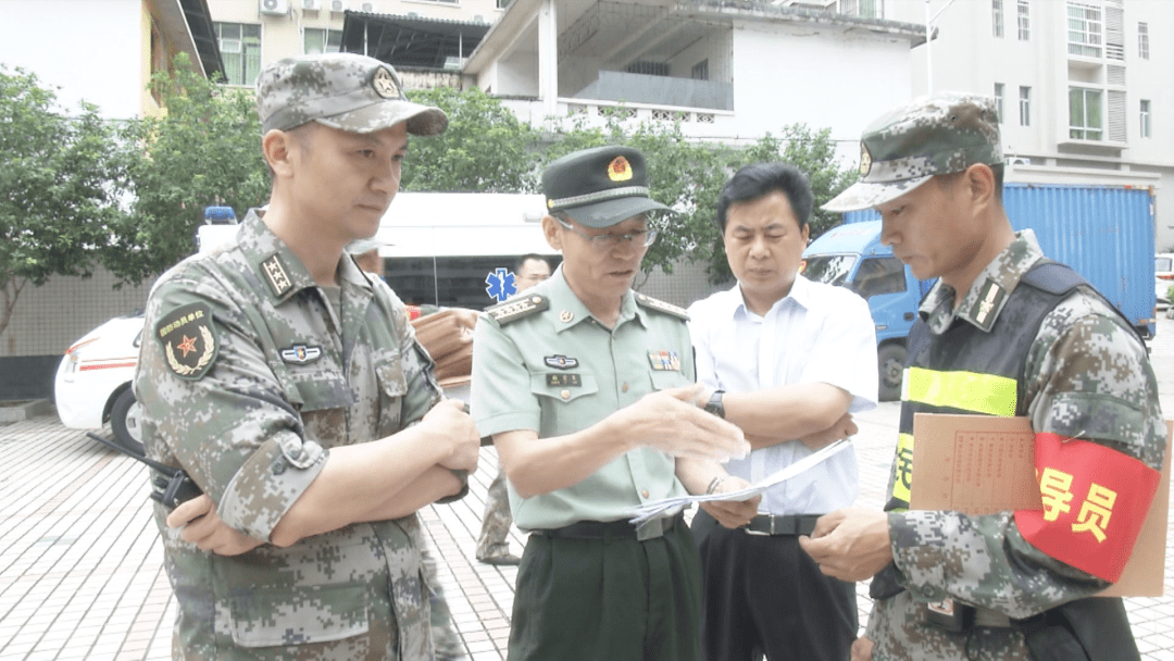 韶关军分区到我县开展民兵工作检查验收 并组织民兵应急连拉动点验