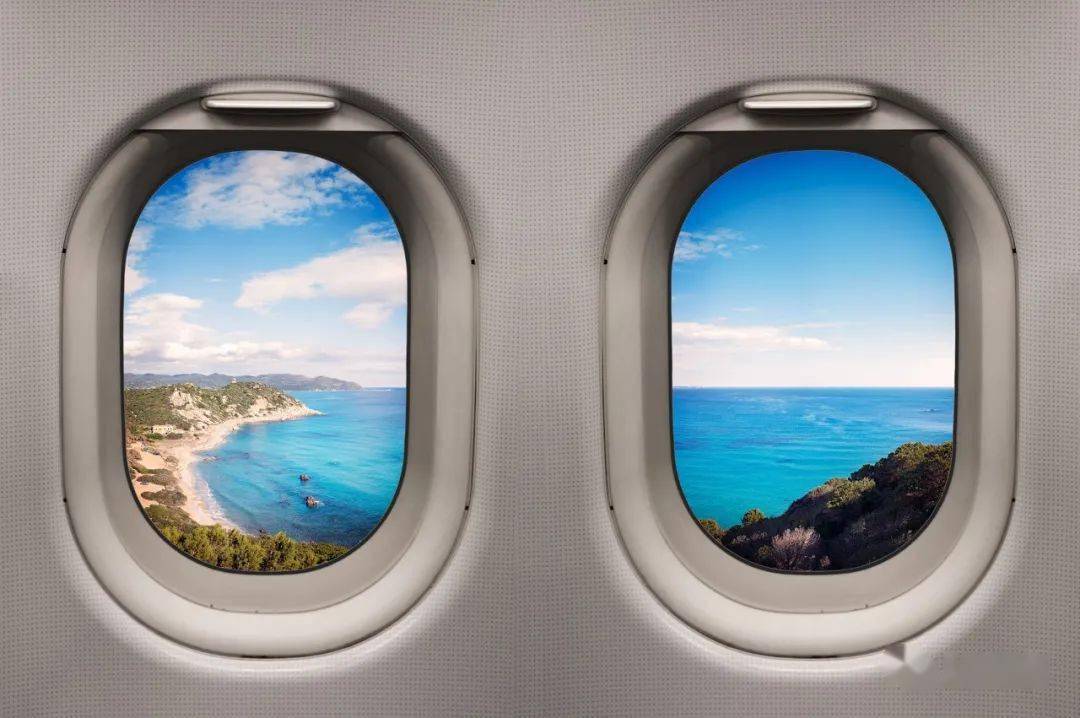 窗户使得压力平均分散就会发现飞机的舷窗都是圆角的很多人喜欢用舷窗