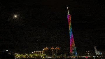 夜空|昨晚，广州夜空上演超震撼一幕！