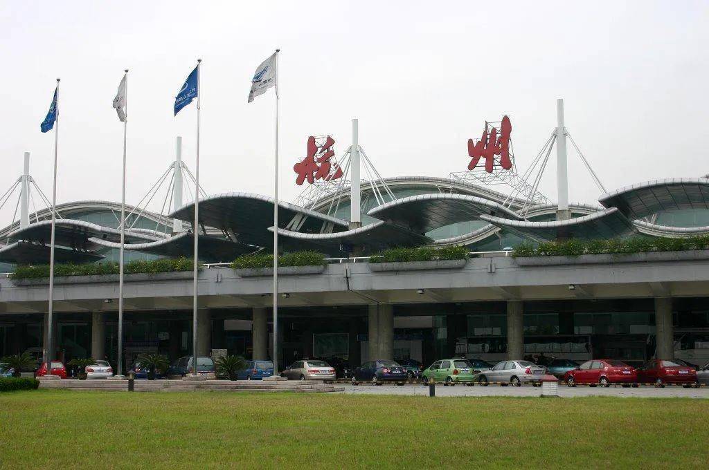 经典回顾杭州萧山国际机场t3航站楼商业形象设计项目