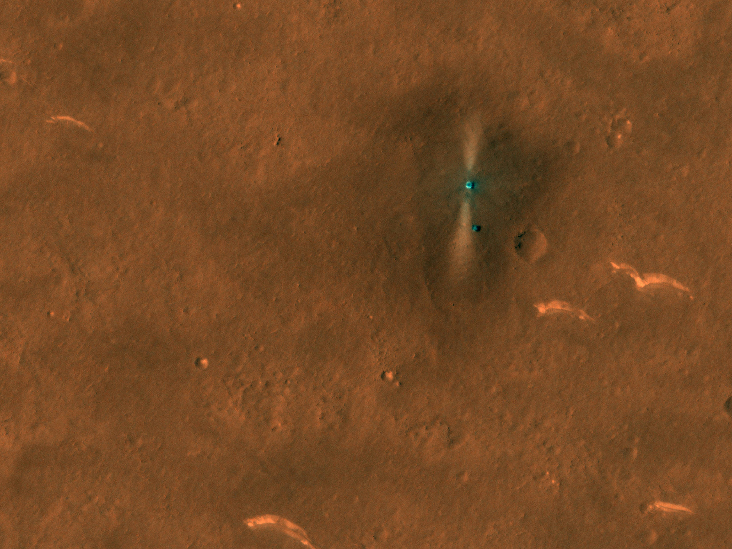 nasa镜头下的"祝融号"火星车是怎样的?