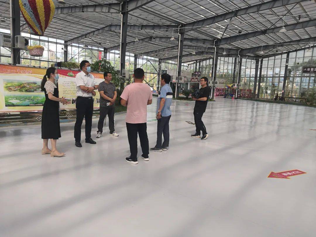 县委常委副县长支朝奇检查端午节前文旅市场安全工作