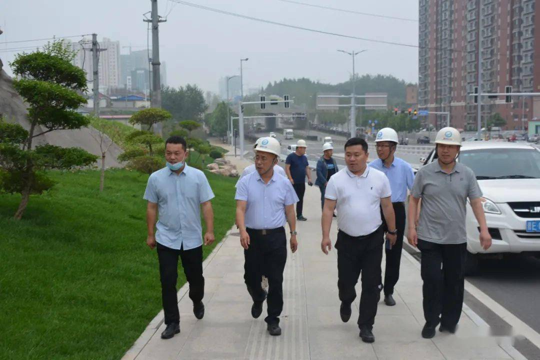 重磅住建局党组成员公建中心主任郭建军调研七叉口连通工程等3个在建