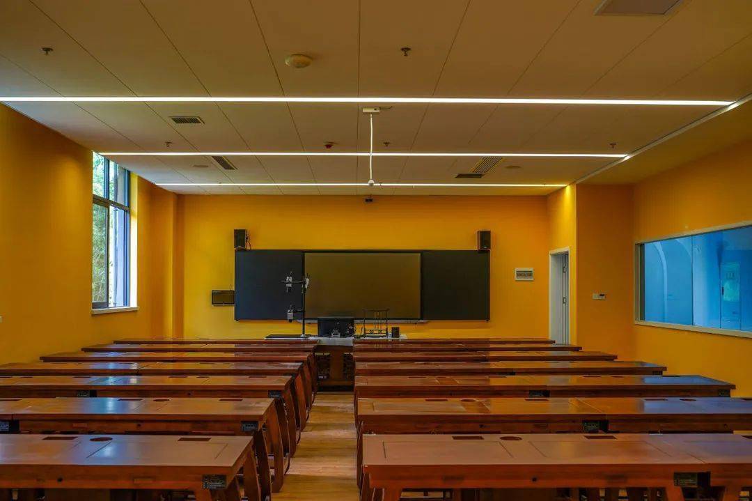 院校传真 | 重庆工贸职业技术学院——重庆市示范性高等职业院校