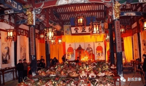 (本文转载自赵氏宗亲微信公众号,作者赵英雄)如果有总祠和支祠,祭祀时