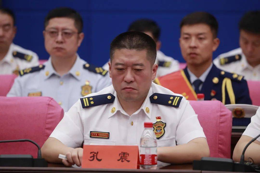 陕西省消防救援总队召开全省消防救援队伍英模代表座谈会