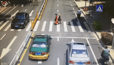 440_249gif 动态图 动图