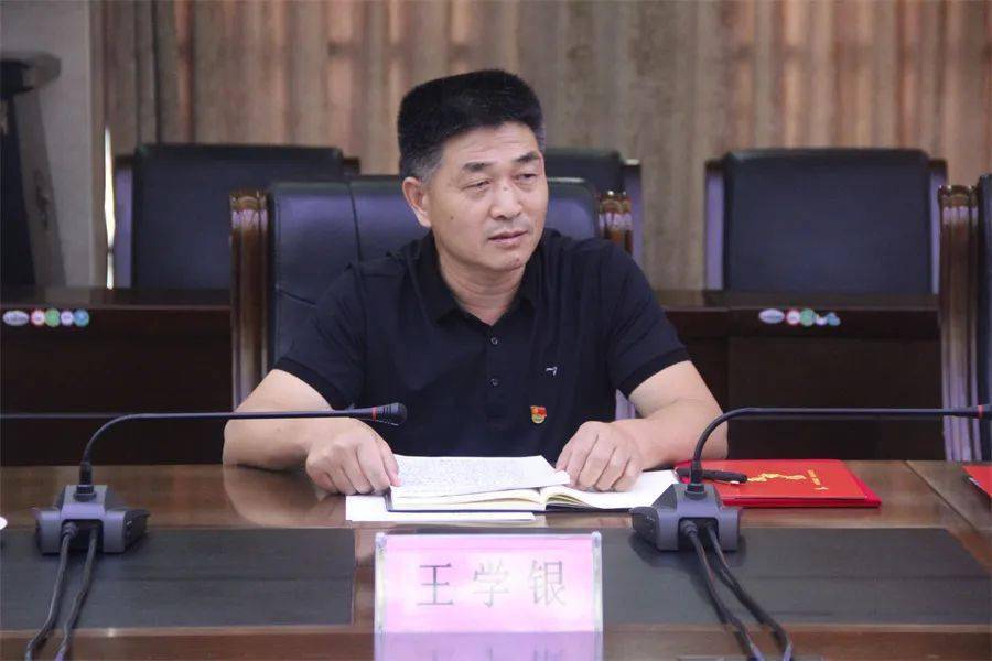 阳信县召开市派第五批第一书记期满座谈会