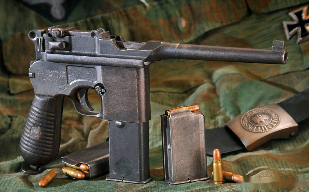 德国毛瑟c96是早期自动手枪的杰出代表,虽然采用该枪作为制式武器的