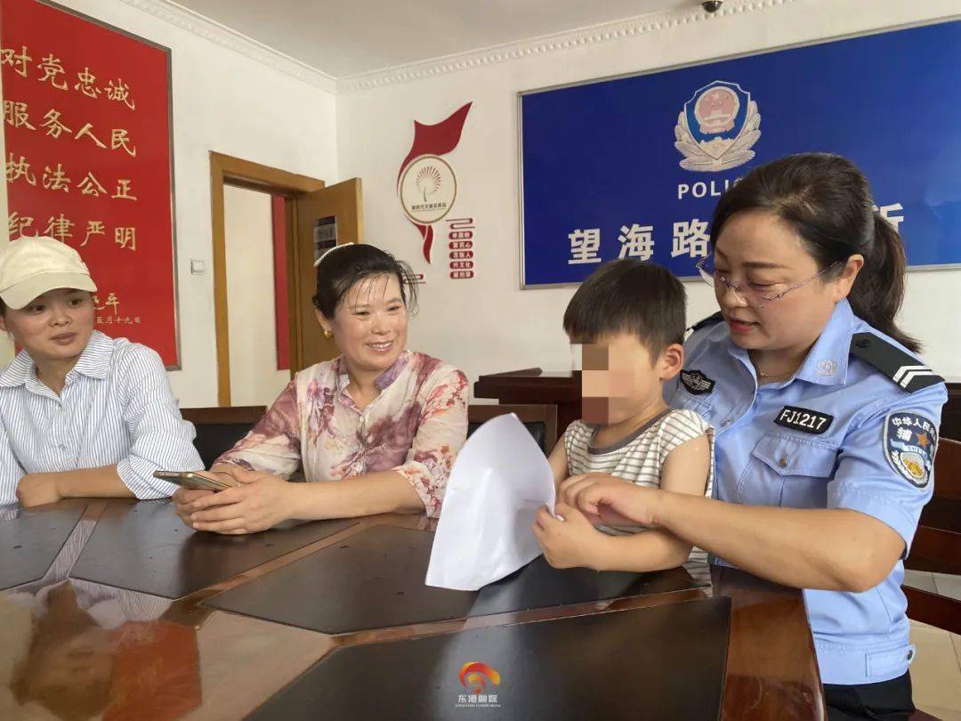 走失的男孩,找到妈妈了!
