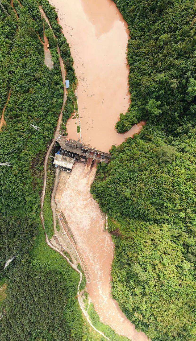 勐腊南腊河:泄洪保安全