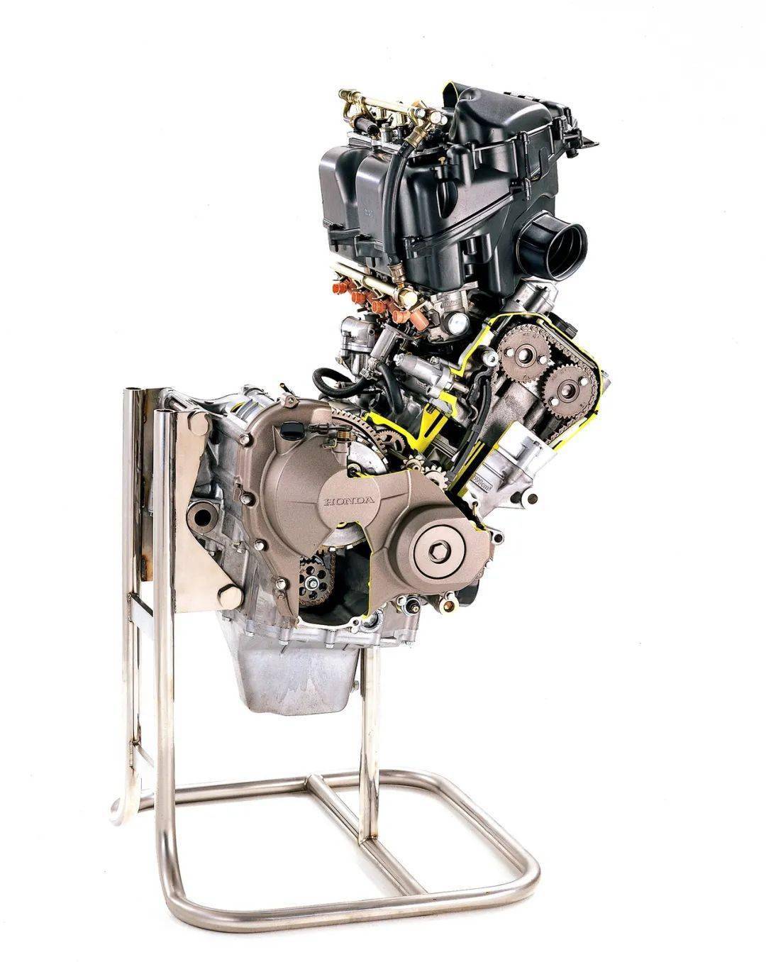 suter mmx2,在售的直列四缸 moto2 赛车(cbr 版)